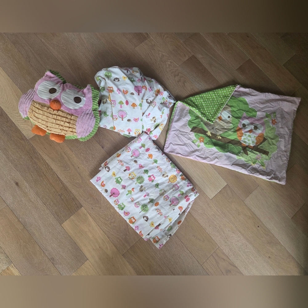 THRESHOLD | Owl Themed Twin Bedding Set